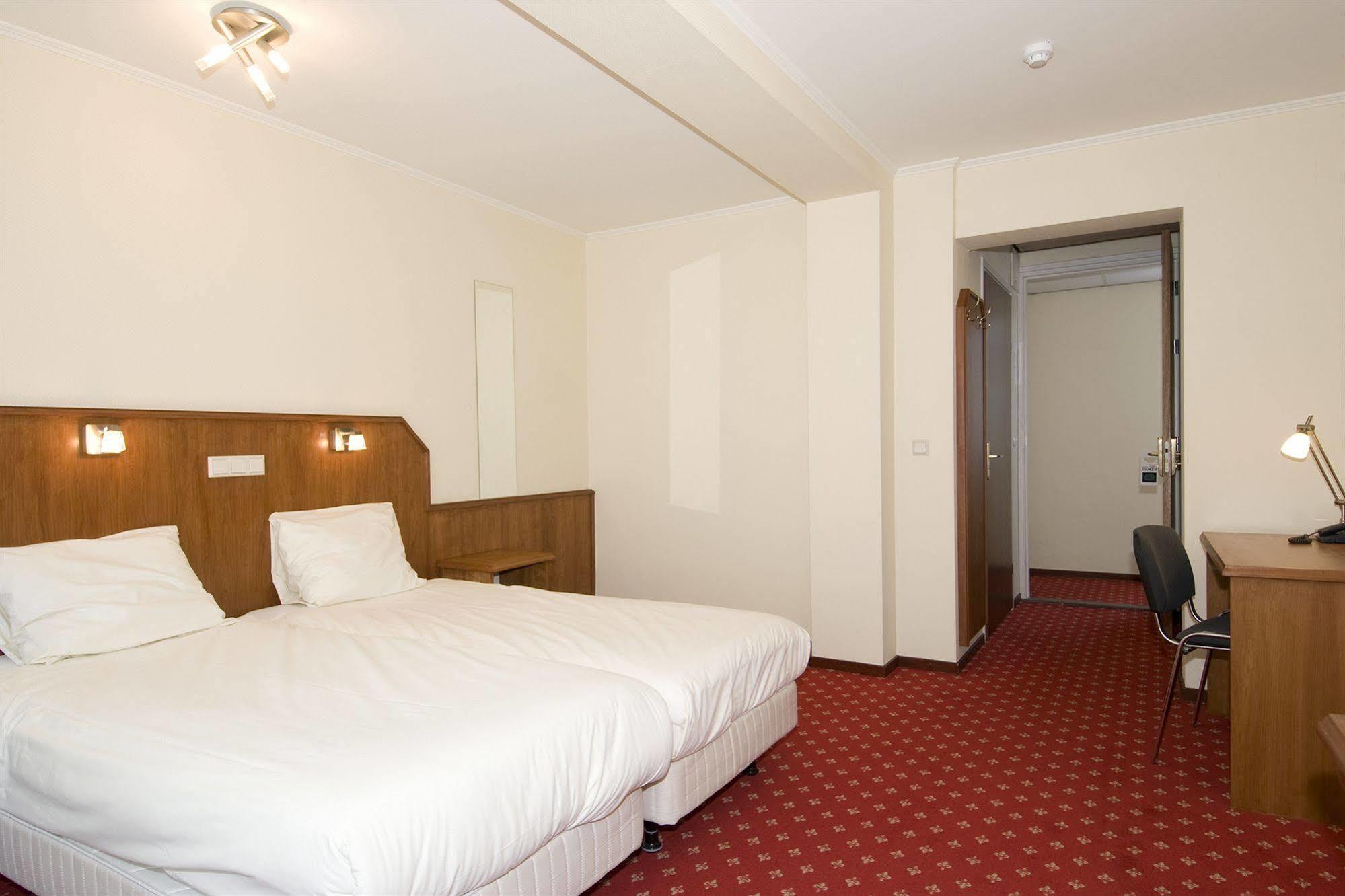 Hotel Riche 3*